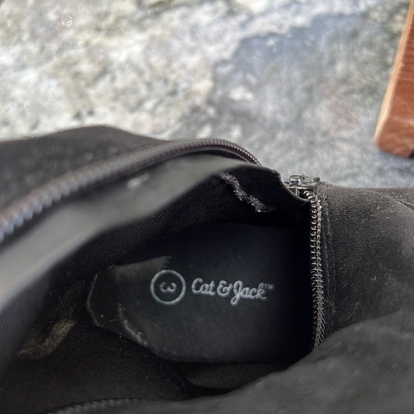 Cat & Jack girls boots size 3 - Picture 5 of 5